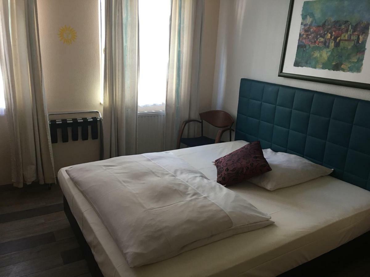 Altduesseldorf Otel Dış mekan fotoğraf